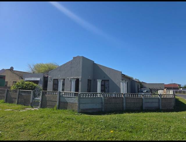 4 BEDROOM HOUSE FOR SALE IN MANDALAY